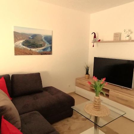 Ferienwohnung Am Wolfsweg Merzig Exterior foto